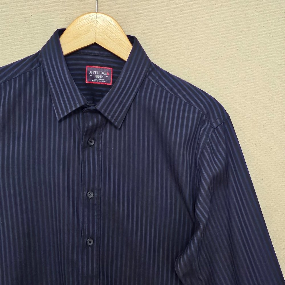 UNTUCKit Slim Fit Button Down M